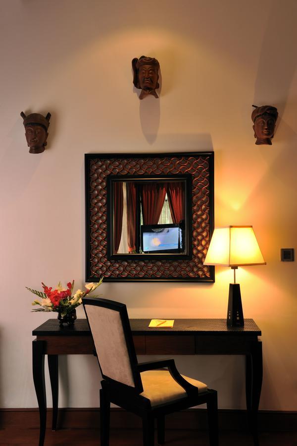Aureum Palace Hotel & Resort Inle ยองชเว ภายนอก รูปภาพ