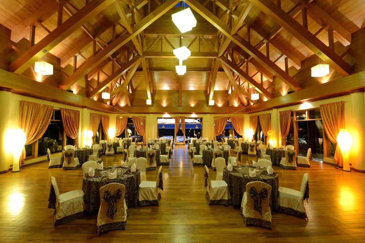 Aureum Palace Hotel & Resort Inle ยองชเว ภายนอก รูปภาพ