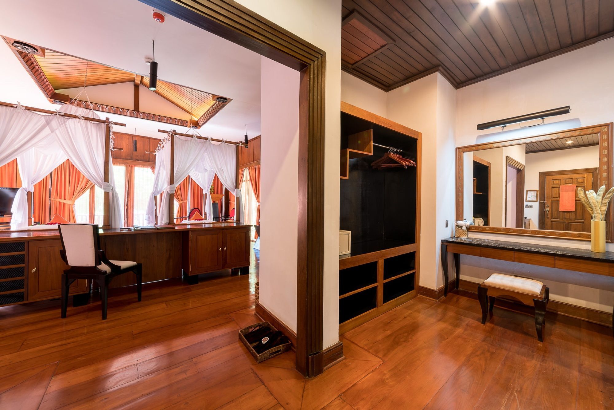 Aureum Palace Hotel & Resort Inle ยองชเว ภายนอก รูปภาพ